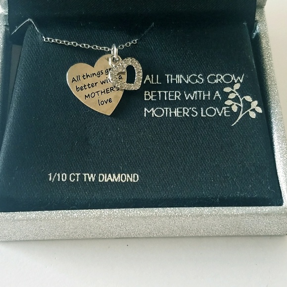 NIB Mothers Valentine Love Diamond Charm Necklace - Picture 3 of 5